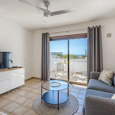 Апартаменти Heated Pool Marina Primavera *