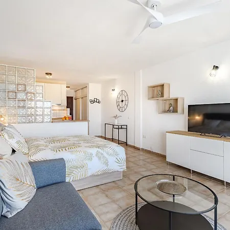 Апартаменти Heated Pool Marina Primavera Адехе