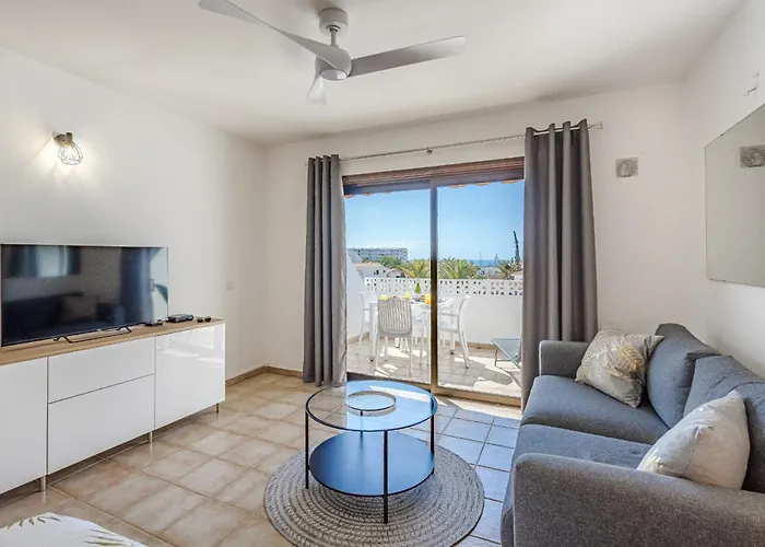 Apartamento Heated Pool Marina Primavera *